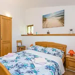 Nyaraló Holiday Home Vrh *